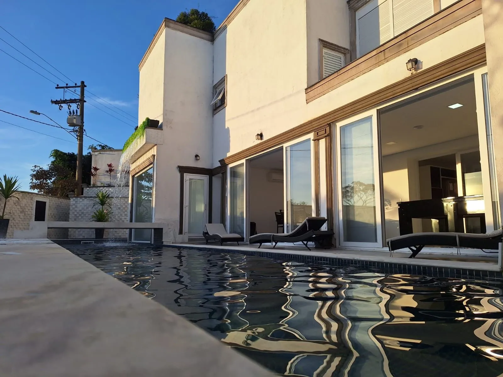 Imagem Elegância Excepcional: A Majestosa Mansão Resort de São Paulo