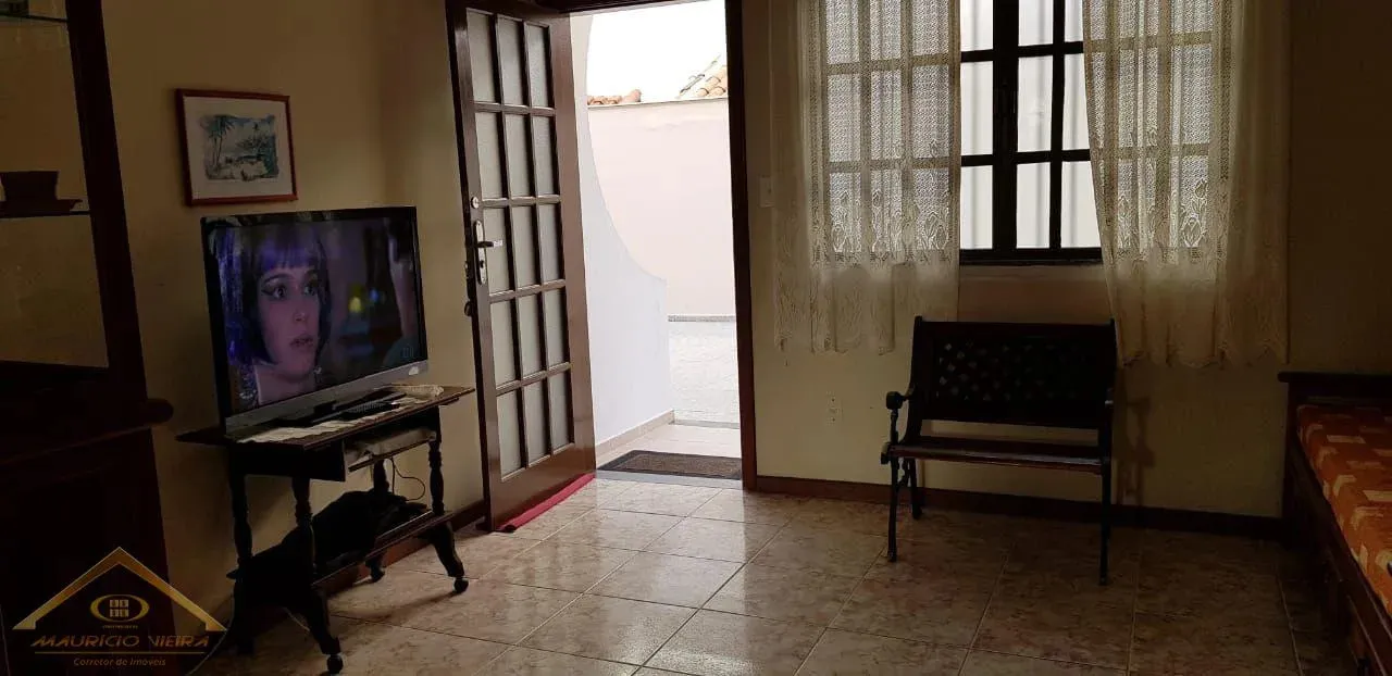 Imagem Casa em Condomínio para Venda em Cabo Frio / RJ no bairro Praia do Foguete
