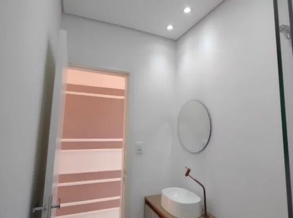 Imagem EXCELENTE CASA NO MARACANÃ COM 2 SUÍTES E 2 VAGAS!!!