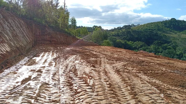 Foto do imóvel ÓTIMO TERRENO A VENDA NAZARÉ PAULISTA!