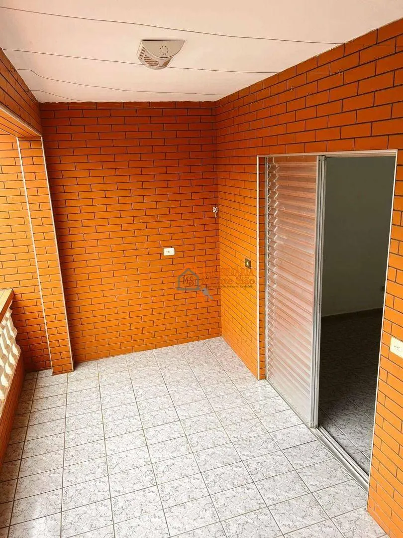 Imagem Sobrado com 3 dormitórios à venda, 298 m² por R$ 599.900,00 - Jardim Adriana - Guarulhos/SP