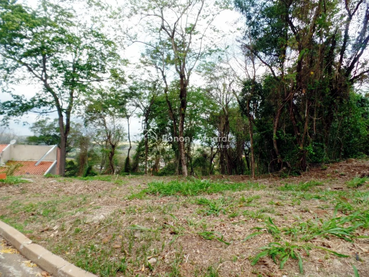 Imagem Terreno disponível para venda no Loteamento Caminhos De San Conrado, situado em Campinas/SP.