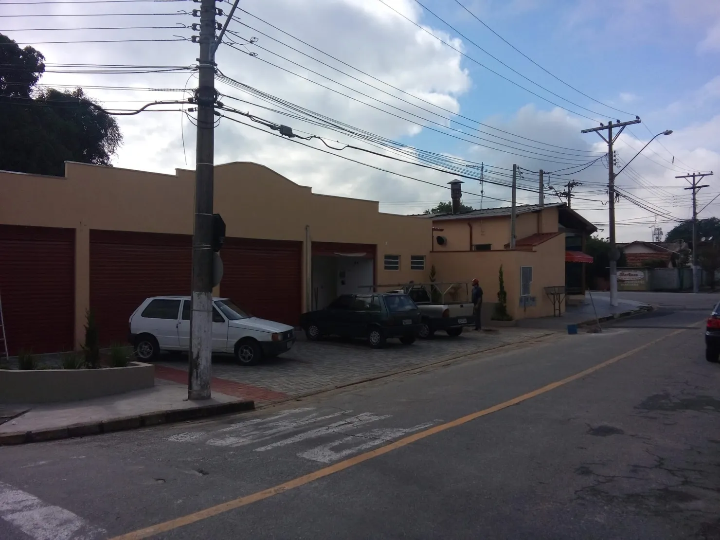 Imagem Comercial para Locação 1 Vaga, 16.5M², Chácara Galega, Pindamonhangaba - SP
