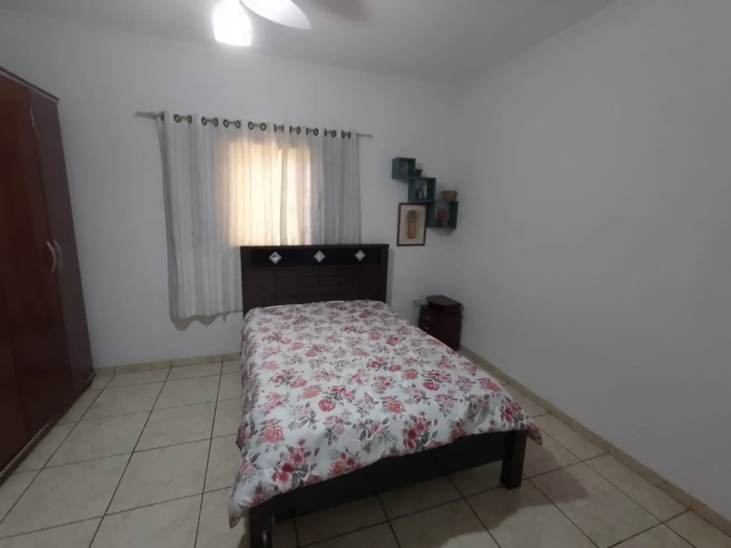 Imagem Casa à venda 5 Quartos, 1 Suite, 4 Vagas, 250M², Jardim Independência, Taubaté - SP