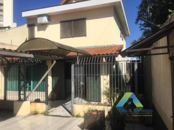 Foto do imóvel Ótimo Sobrado com 3 dormitórios, 5 vagas de garagem com amplo espaço em bairro tranquilo com ótima localização.