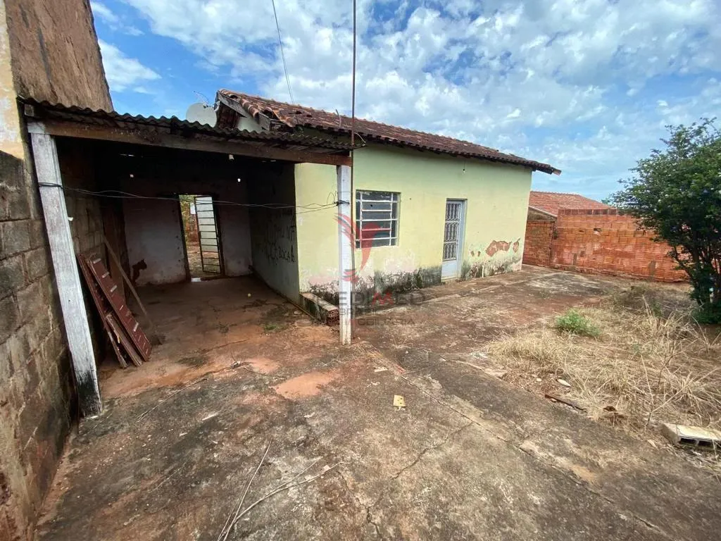 Foto do imóvel Casa Residencial Núcleo Habitacional João Zillo em Rua Manoel Bandeira, 14 - Núcleo Habitacional João Zillo, Lençóis Paulista - SP