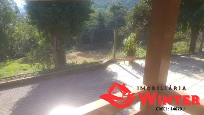 Imagem Bela casa de 4 quartos com 230m² em São Vendelino.