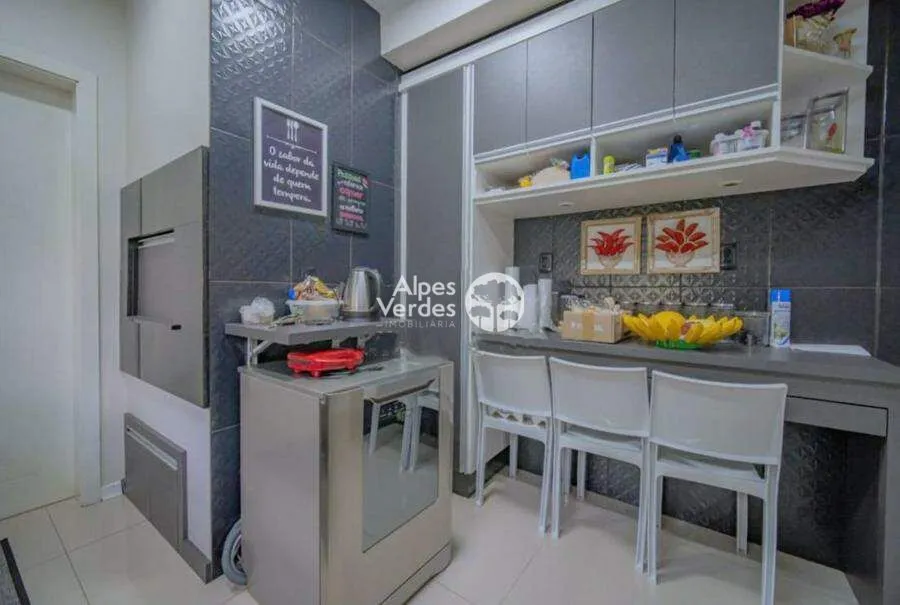 Imagem Vende - se Casa no Vale das Colinas, com 3 dormitórios