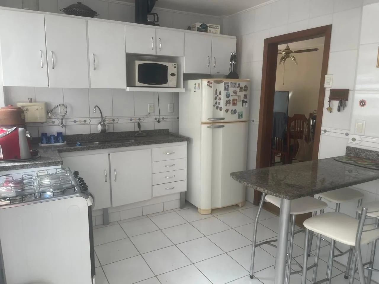 Imagem Apartamento de 3 quartos e 1 vaga garagem no bairro Rio Branco em Porto Alegre