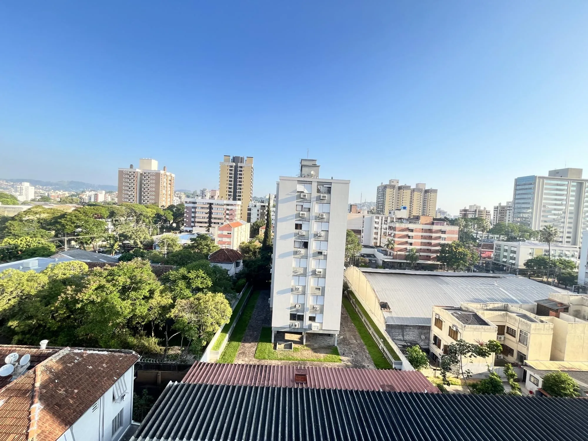 Imagem Cobertura de 3 quartos, suíte e 1 vaga de garagem no bairro Menino Deus