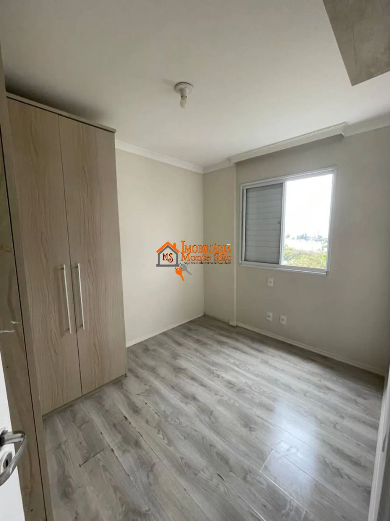 Imagem Apartamento com 2 dormitórios para alugar, 52 m² por R$ 2.576,00/mês - Vila Bremen - Guarulhos/SP