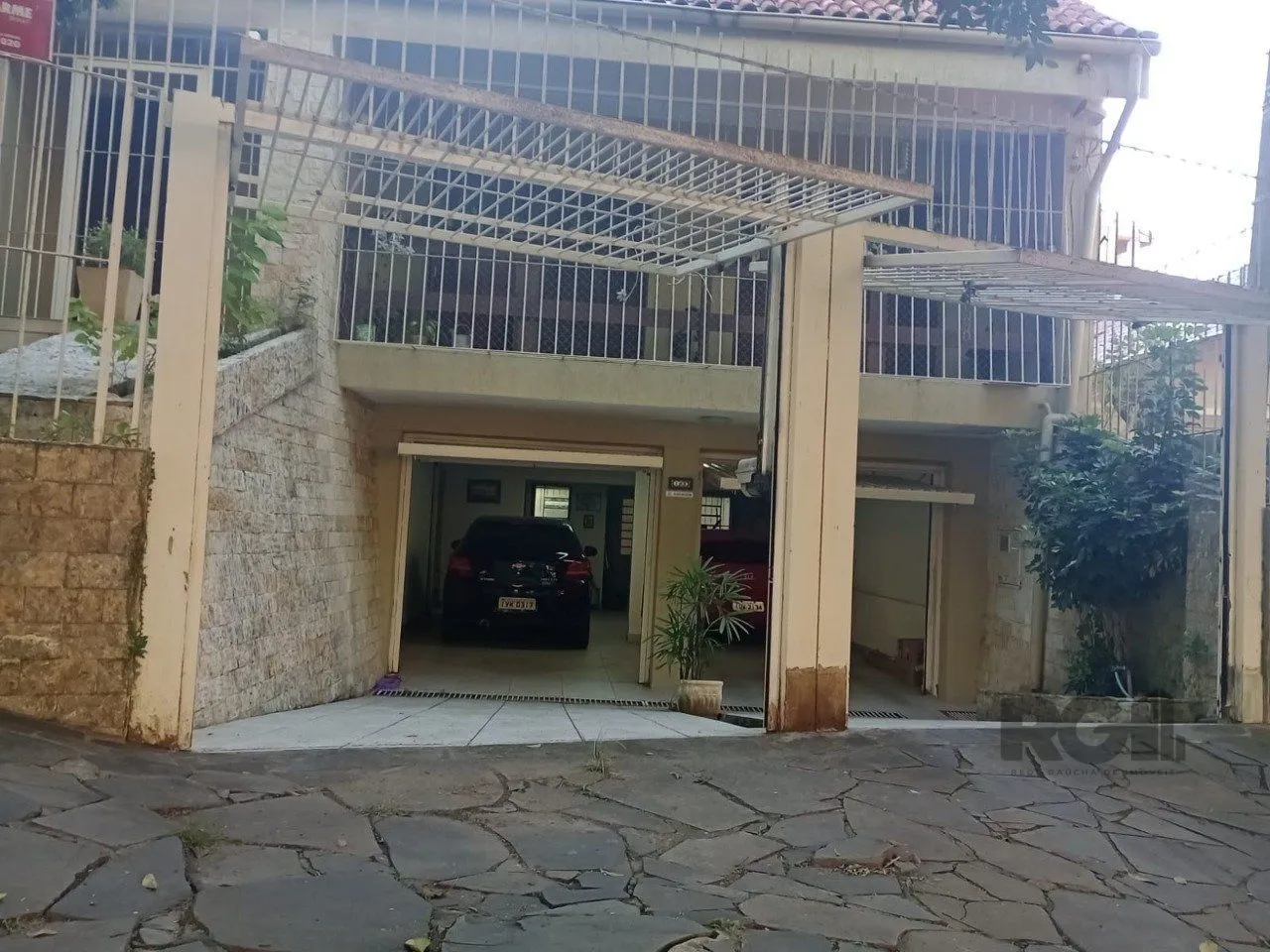 Imagem Casa 3 dormitórios à venda Santo Antônio Porto Alegre/RS