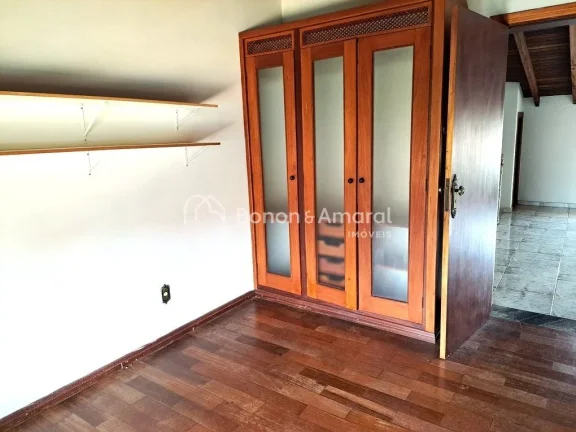 Imagem Casa a venda Vila Nogueira 6 quartos, 3 suítes, ar condicionado, quintal gramado
Essa casa é pra q...