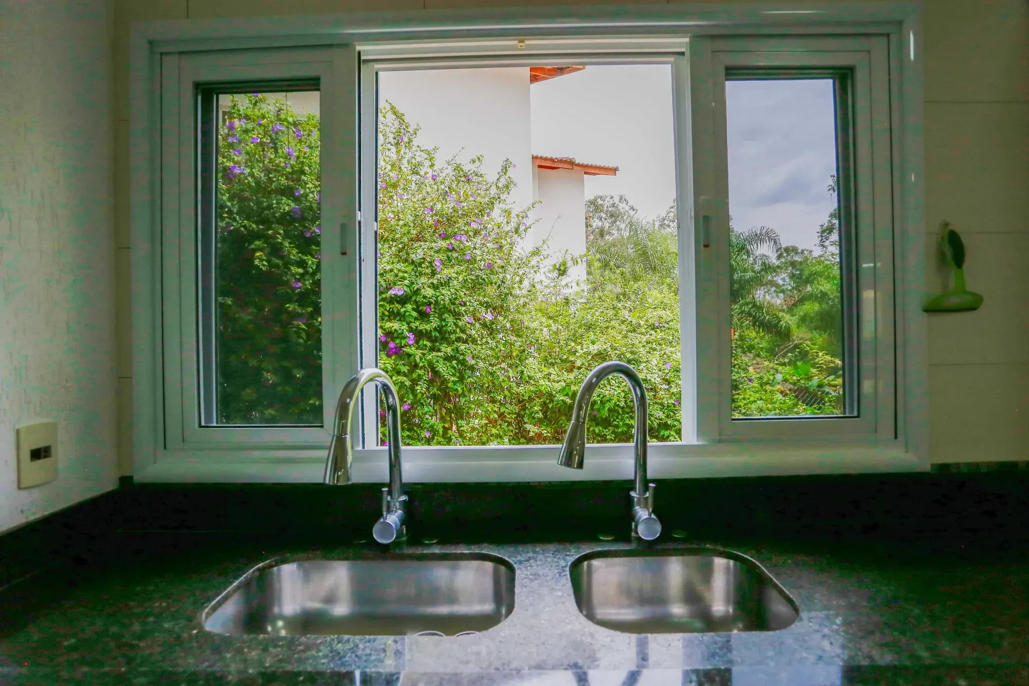 Imagem Casa de Condomínio com 4 Quartos à Venda, 380 metros em Caguassu - Sorocaba