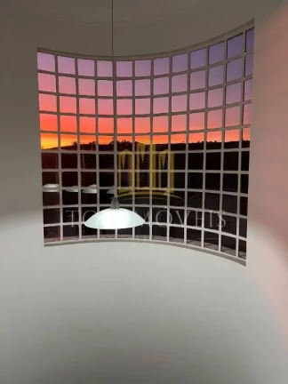 Imagem Casa Maravilhosa no Condomínio Portal da Serra – 5 Dormitórios | 2 Suítes | Ampla e Sofisticada! Se você procura espaço, conforto e segurança em um só lugar, essa é a casa perfeita para sua família!