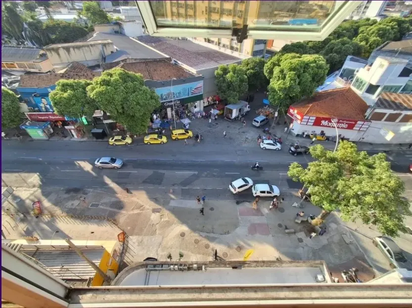 Imagem Sala Comercial para Locação em Rio de Janeiro, Campo Grande, 2 dormitórios, 1 banheiro