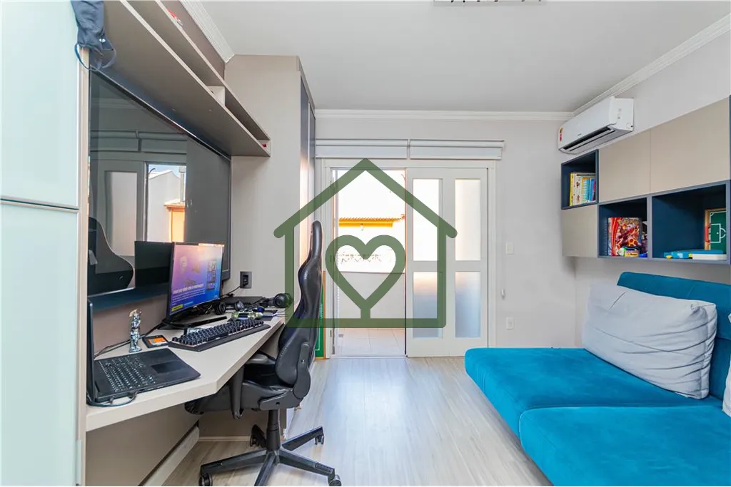 Imagem Excelente Casa em Condomínio fechado no Ecoville, composta de 2 pisos, com opção do terceiro. Pri...