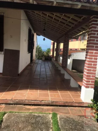 Imagem Casa para Venda em Salvador, Itapuã, 3 dormitórios, 1 suíte, 3 banheiros, 4 vagas
