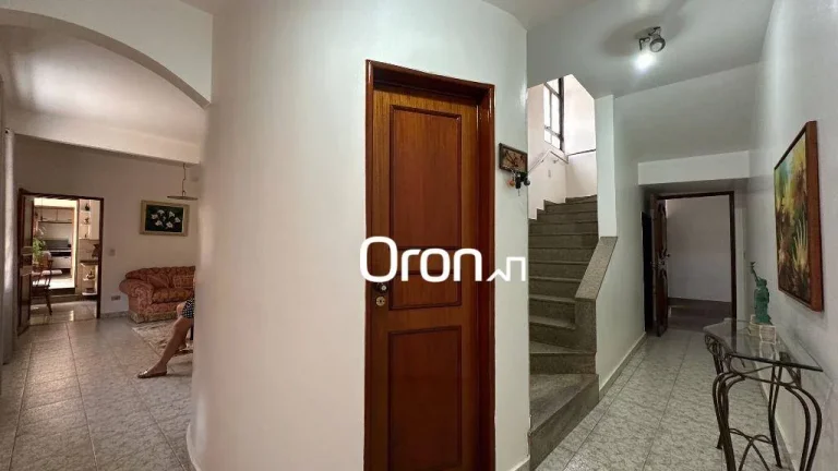 Imagem Sobrado à venda, 414 m² por R$ 1.350.000,00 - Setor Leste Vila Nova - Goiânia/GO