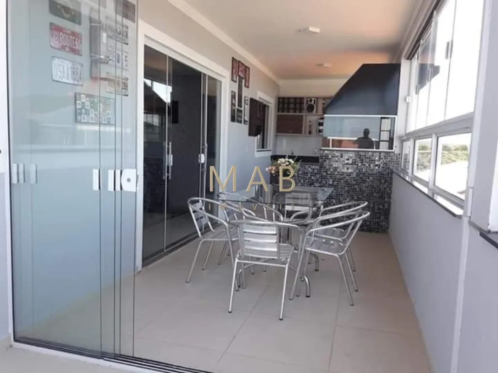 Imagem Cobertura de alto padrão à venda em Ingleses do Rio Vermelho, Florianópolis-SC: 3 quartos sendo 1 suíte, 2 salas, 2 banheiros, 1 vaga, 190m².
