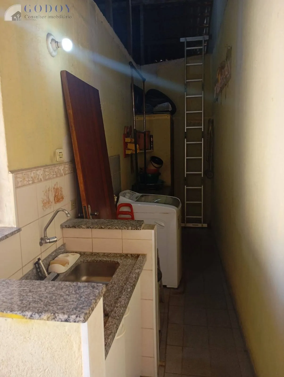 Imagem Casa Térrea para Locação - Espaço, Comodidade e Excelente Localização