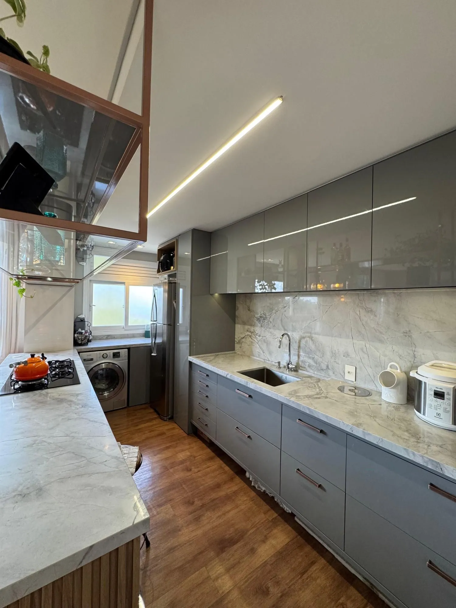 Imagem Apartamento com 02 quartos (01 suíte) e 01 vaga escriturada