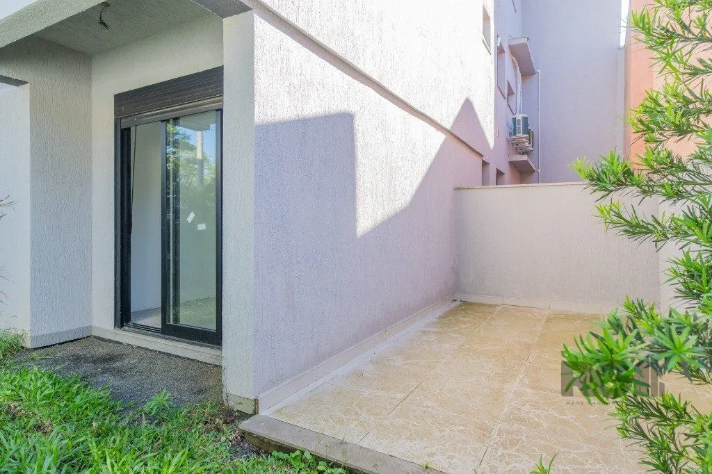 Imagem Apartamento Garden de 136,66m² com 3 dormitórios e 2 vagas no bairro Nonoai!