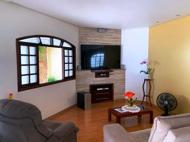 Imagem Casa à venda 3 Quartos, 2 Suites, 5 Vagas, 720M², Jardim Residencial Doutor Lessa, Pindamonhangaba - SP