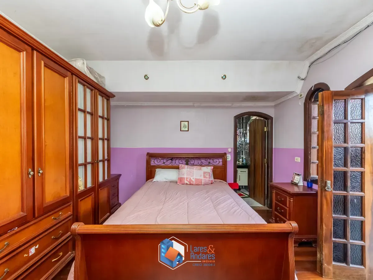 Imagem Sobrado para venda em Vila Gustavo com 3 quartos, sendo 3 suítes, 325m²