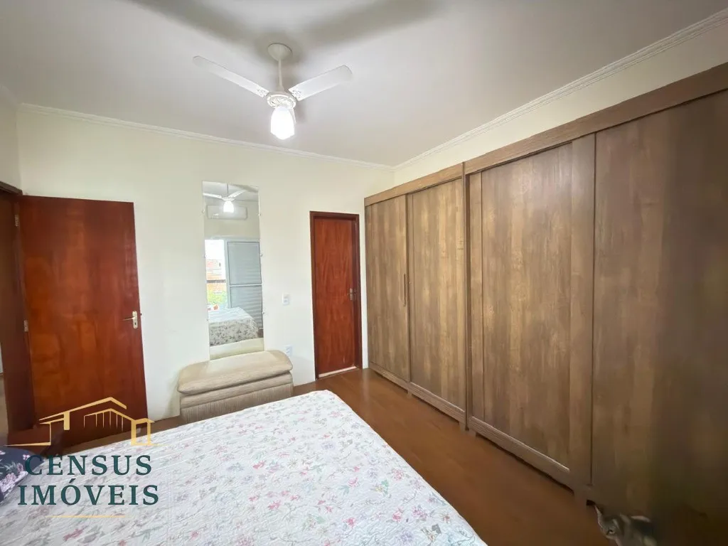 Foto do imóvel: Casa em Condomínio à Venda em Valinhos-SP - Condomínio Residencial Itamambuca: 2 Quartos, 1 Suíte, 2 Salas, 3 Banheiros, 4 Vagas, 164, 99m²! em Condomínio Residencial Itamambuca