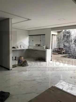 Imagem CASAL IMÓVEIS VENDE BELÍSSIMA CASA TÉRREA 4 SUÍTES + 3 VGS RESIDENCIAL CASTANHEIRA PRONTA PRA MORAR ACEITA IMÓVEIS OU VEÍCULOS COMO PARTE DO VALOR