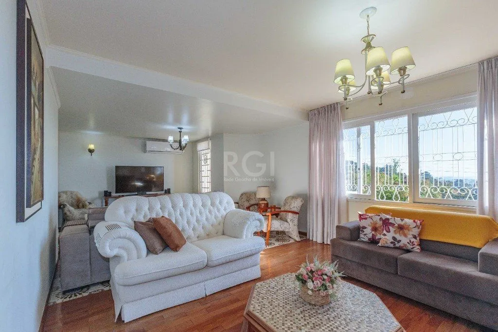 Imagem Casa a venda com 400m², bairro, Teresópolis