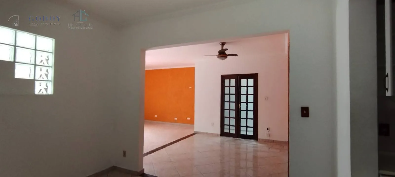 Imagem CASA OTIMA NO ESPLANADA SANTA TEREZINHA EM TAUBATE