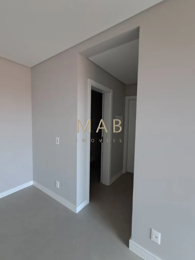 Imagem Apartamento de 2 quartos SENDO 1 suíte e vaga de garagem em Ingleses do Rio Vermelho, Florianópolis-SC.