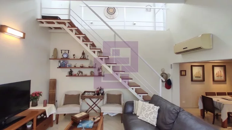 Imagem Enseada. Ótima localização.