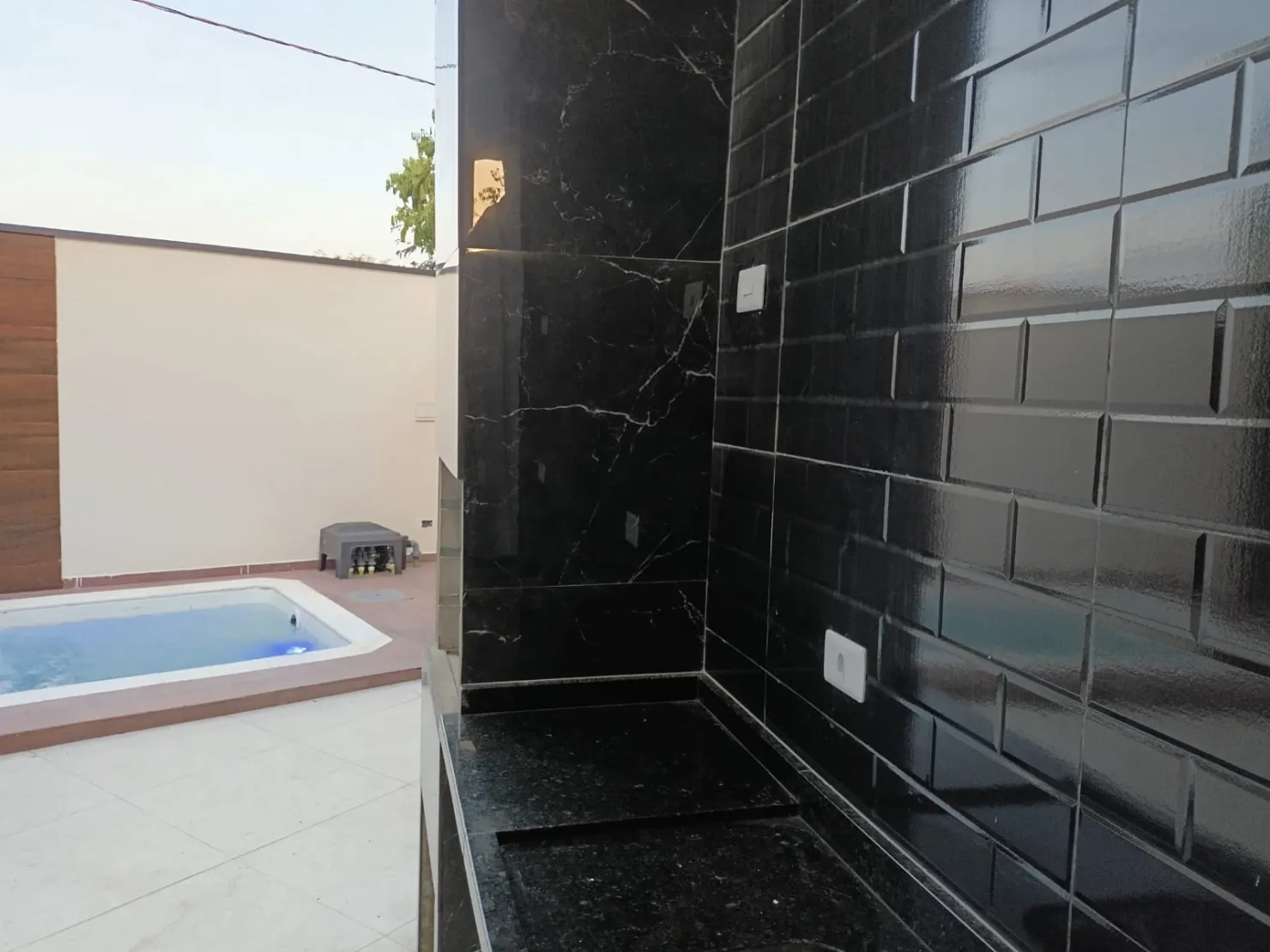 Foto do imóvel Casa à venda 2 Quartos, 1 Suite, 1 Vaga, 170M², Loteamento Residencial e Comercial Flamboyant, Pindamonhangaba - SP