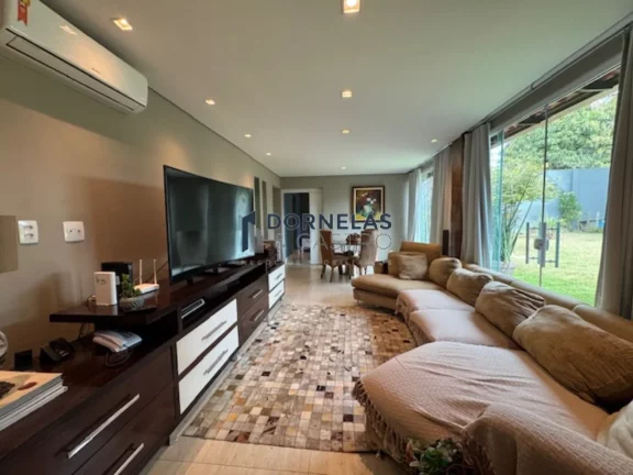 Imagem CASA TÉRREA 4 SUÍTES COND. FECHADO VEREDA DA CRUZ, FRENTE PARA ÁGUAS CLARAS QUITADA E ESCRITURADA