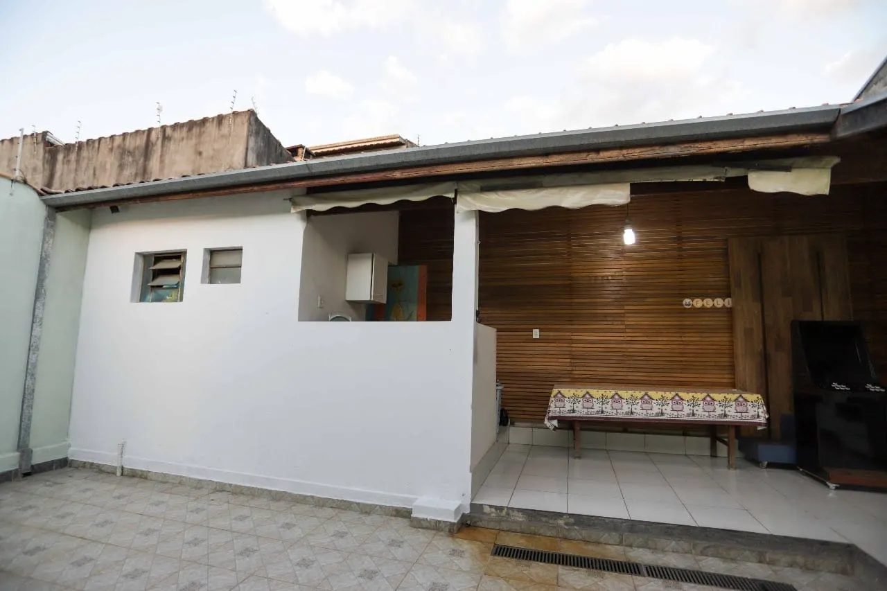 Imagem Casa à venda 3 Quartos, 1 Suite, 3 Vagas, 250M², Vila Suiça, Pindamonhangaba - SP
