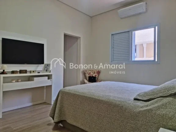 Imagem Casa térrea à venda em condomínio em Paulínia, com projeto moderno, pé-direito duplo na área s...