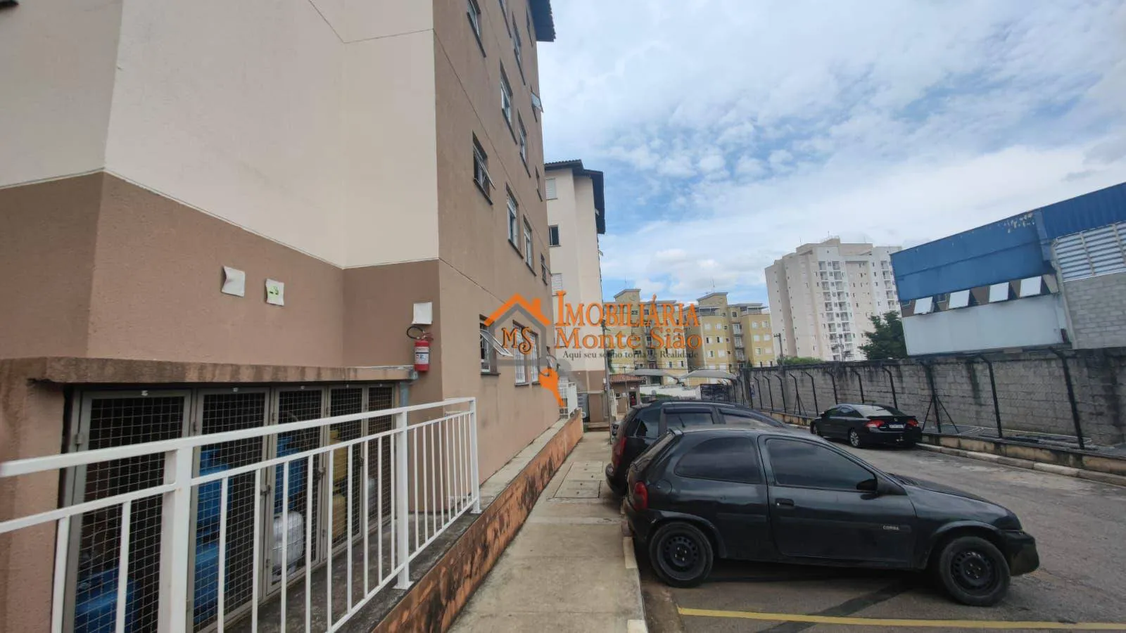 Imagem Apartamento com 2 dormitórios à venda, 50 m² por R$ 207.000,00 - Vila Nova Bonsucesso - Guarulhos/SP