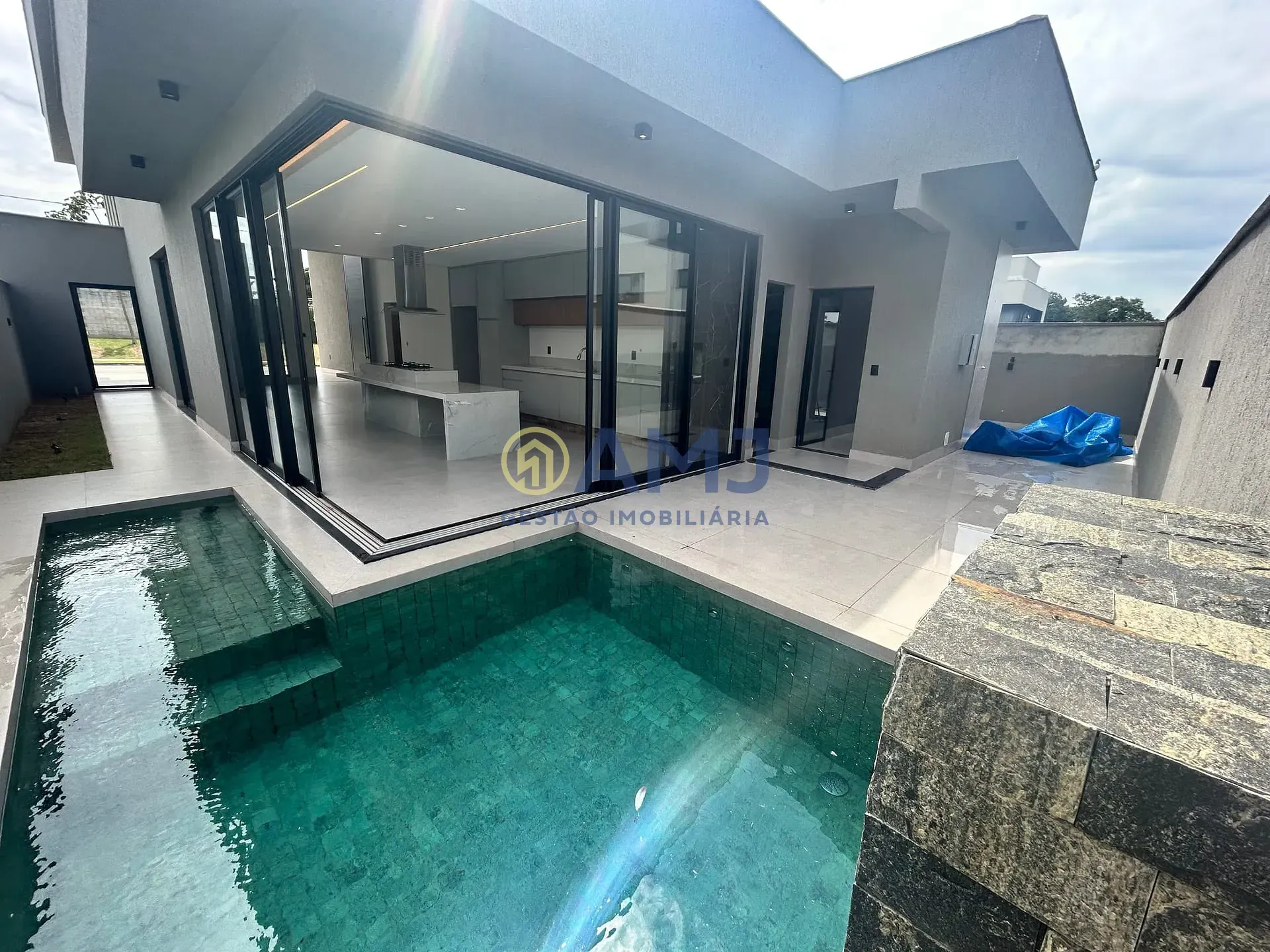Imagem CASA NOVA NO PARQVILLE PINHEIROS - APARECIDA DE GOIÂNIA