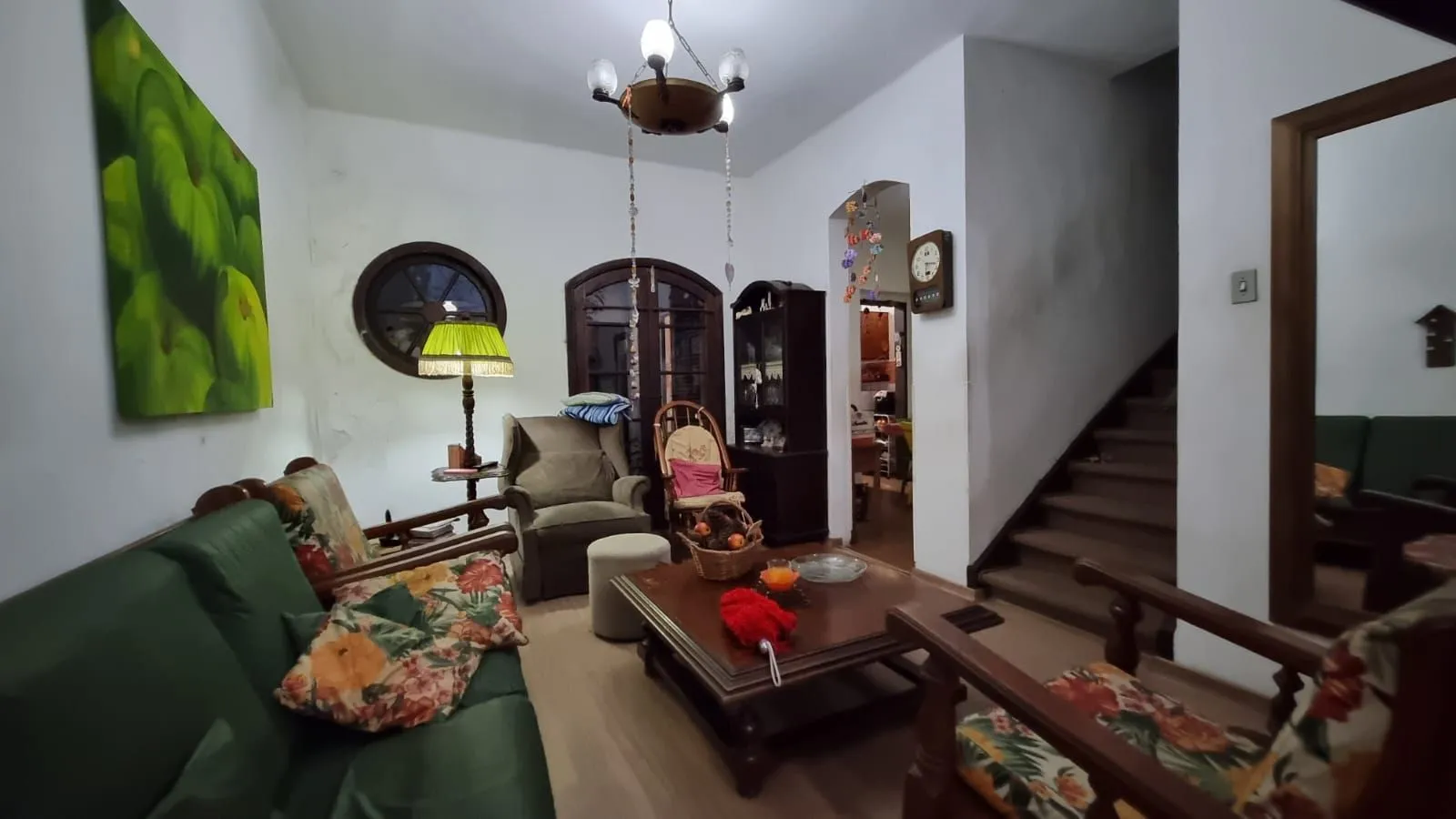 Imagem Casa Sobrado Residencial de 3 dormitórios para venda, 1 vaga de garagem fechada no bairro Cidade Baixa em Porto Alegre/RS.