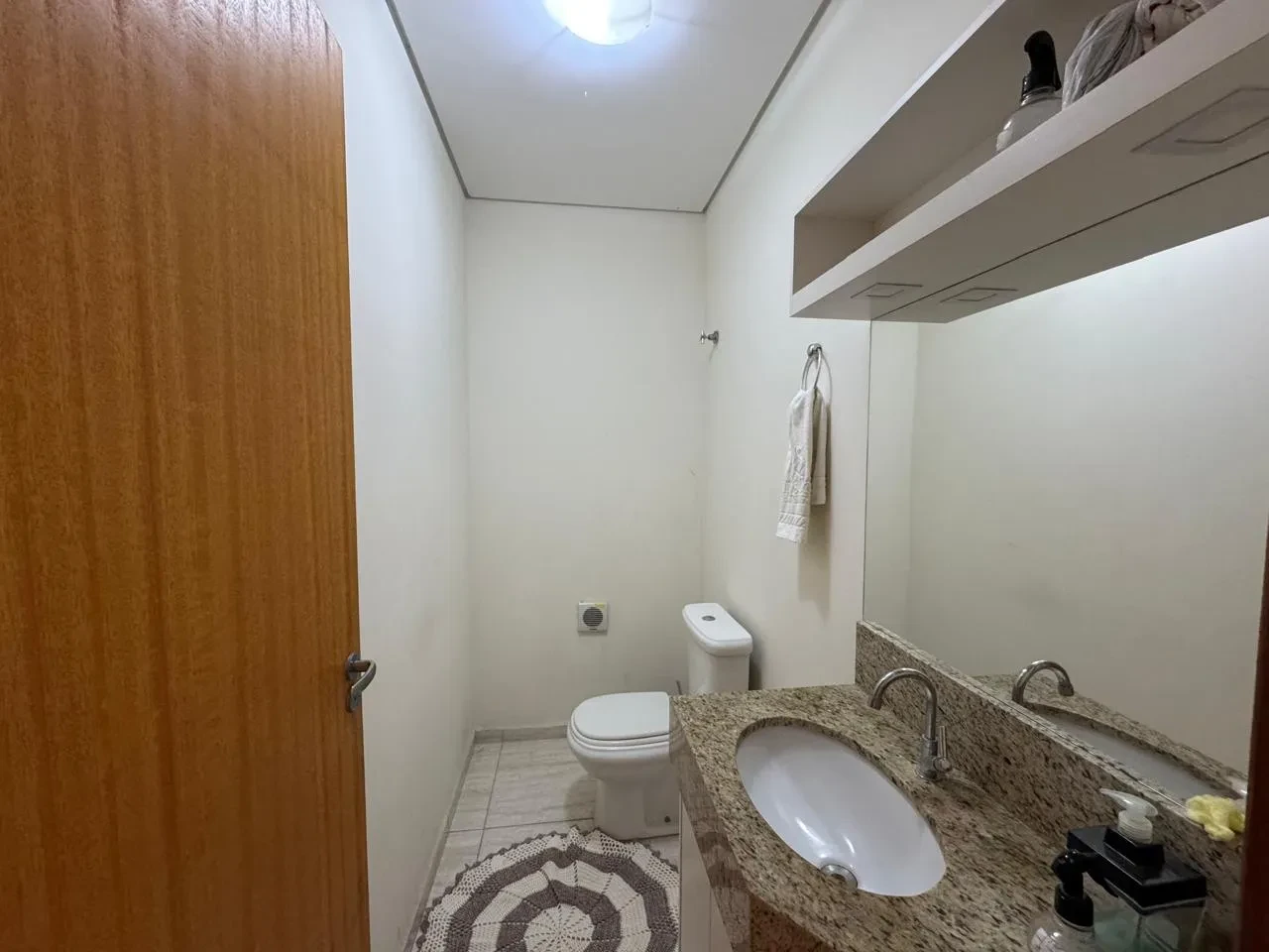 Imagem Sobrado com 2 Quartos à Venda, 80 metros em Jardim Wanel Ville V - Sorocaba