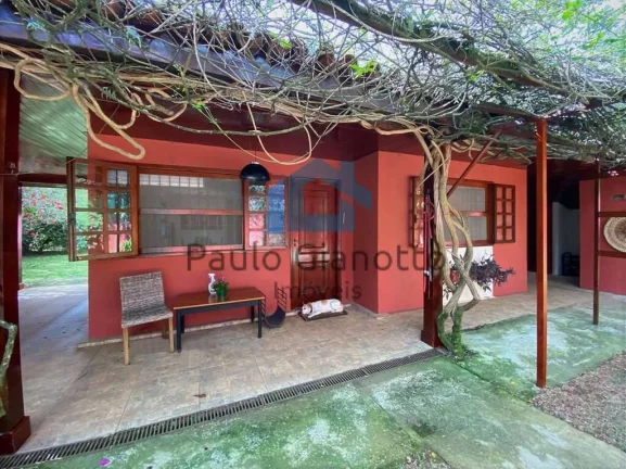 Imagem Casa de campo térrea à venda na Granja Viana