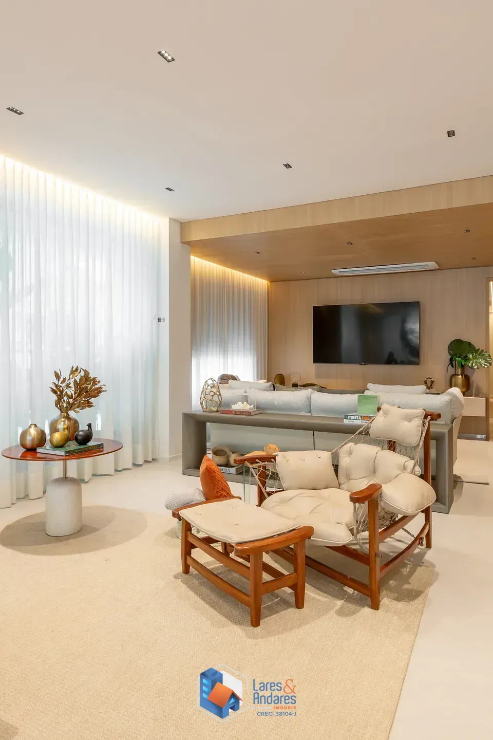 Imagem Apartamento para venda em Brooklin com 4 quartos, sendo 4 suítes, 261m²