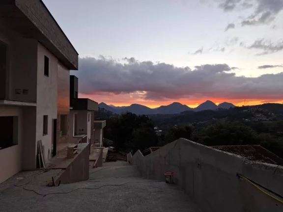 Imagem Excelente casa a venda em Nova Friburgo.