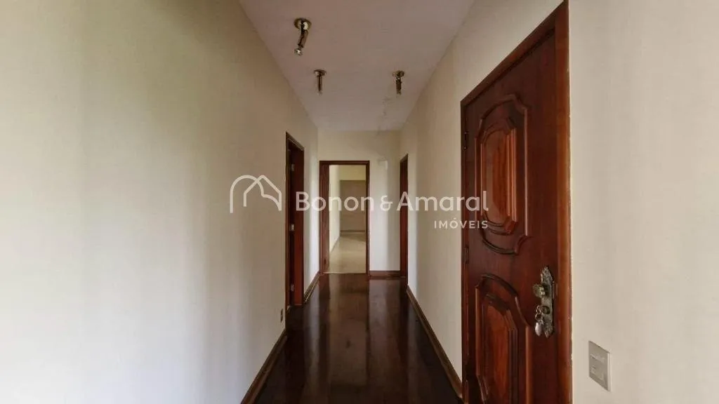 Imagem Apartamento à venda no Edifício Sevilha Plaza no Cambuí em Campinas