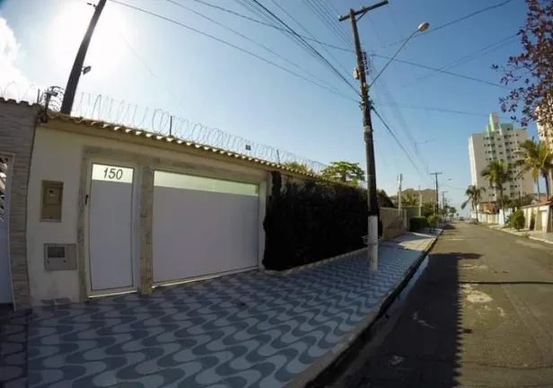 Imagem Sobrado com 4 Quartos à Venda, 223 m² em Flórida - Praia Grande