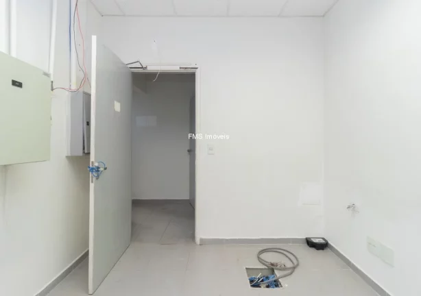 Imagem Prédio comercial com 450m2 na Vila Madalena.