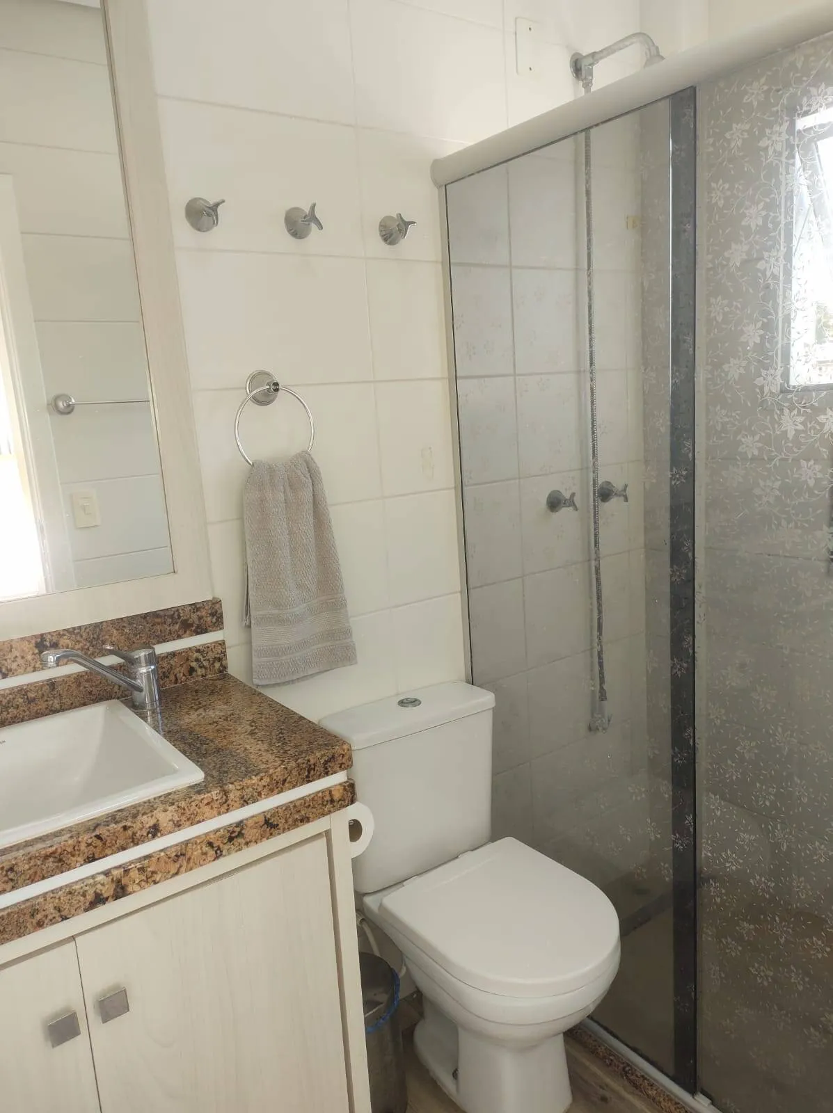 Foto do imóvel: Apartamento com 2 suítes em Jurerê Tradicional. em Rua Jorge Cherem